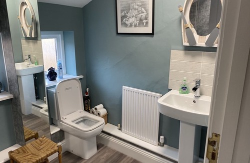 Dalston Apartment | Flat 1 22 the square Dalston homely