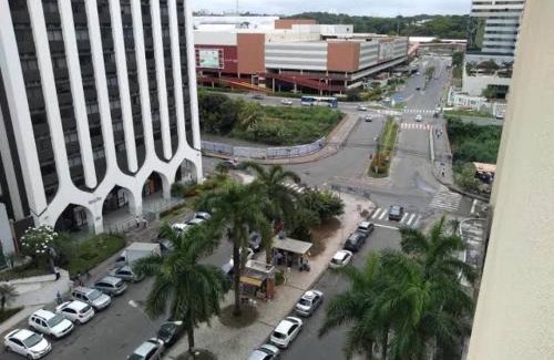 Caminho das Arvores Hotel | Flat 502 América Tower, ao lado do Salvador Shopping