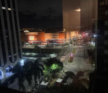 Caminho das Arvores Hotel | Flat 502 América Tower, ao lado do Salvador Shopping