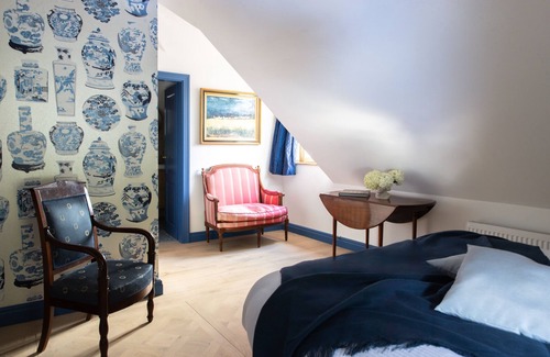 Marnand Other | Flat "Chateau-Studio Bleu