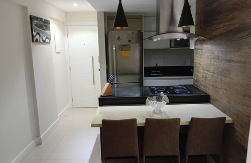 Freguesia Apartment | Flat colors
