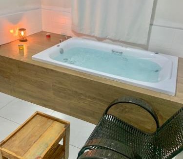Centro Apartment | Flat com Jacuzzi em Capitólio - Cantinho do Lago 1