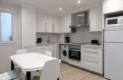 Ondarroa Condo | FLAT in the CENTER OF ONDARROA, fishing village, with WIFI 600MB, without slopes.