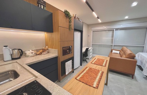 Centro Apartment | Flat Particular no Pio Corrêa I Rua Itajaí I Pertinho dos Hospitais