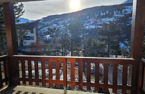 Vars Apartment | Flat Vars St Marcellin 6pers + dedicated parking, shuttle bus and nearby resort