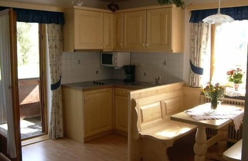 Schneizlreuth House | Flat with mountain views in a quiet, central location