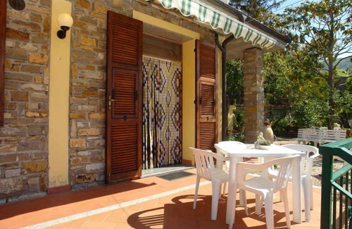 Torria Apartment | Flat with views of the Maritime Alps in Torria, Imperia, ideal for hiking and biking