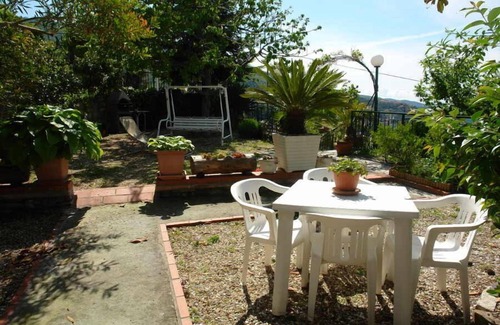 Torria Apartment | Flat with views of the Maritime Alps in Torria, Imperia, ideal for hiking and biking