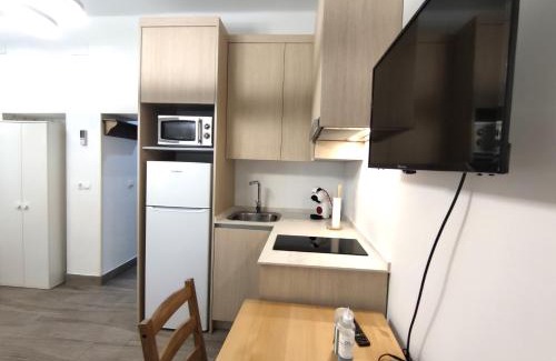 Huerta del Rey Vallellano Apartment | FLEMING Loft PARKING Tourist Córdoba