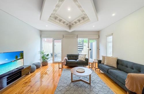 Flemington House | Flemington Escape with private rooftop area
