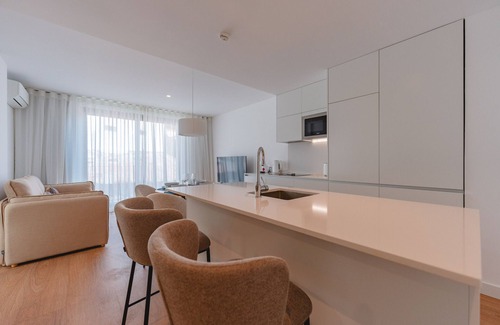 Old Town Apartment | FLH Funchal A Quinta do Conde Balcony Apartment II