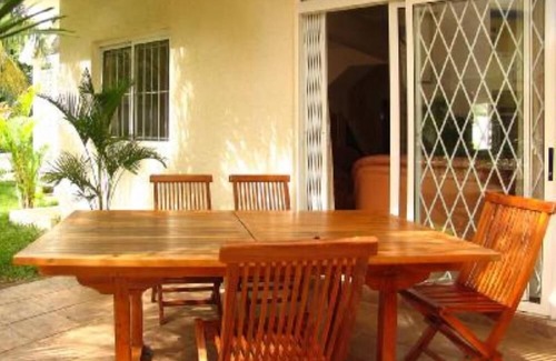 Flic-en-Flac House | Flic En Flac: Spacious Villa in a Tranquil Environment - Close to Amenities
