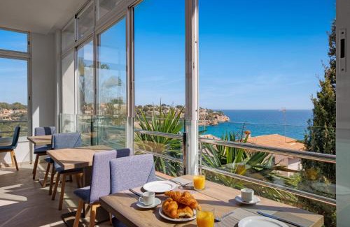 Cala Anguila-Cala Mendia Hotel | Flipflop Cala Mandia