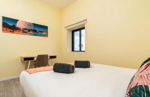 Calheta House | Florenças House - Private Jacuzzi & Garden