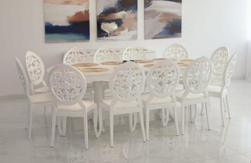 Deva House | Flori House