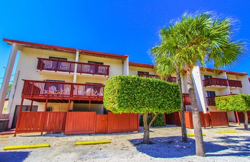 Anglers Park Apartment | Florida Bay Club