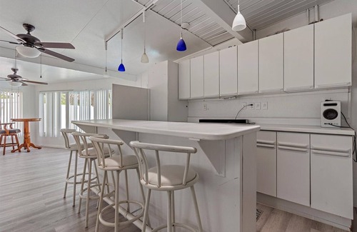 Bayshore Gardens House | Florida Living