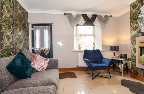 Calder Bridge House | Flosh Cottage