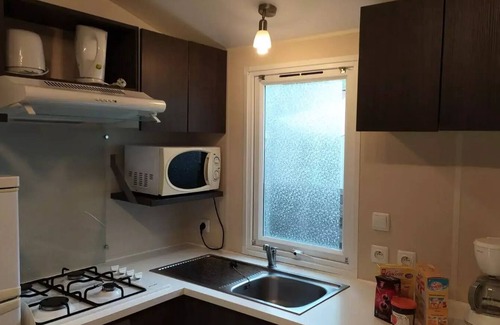 Saint Maime House | Flower Camping La Rivière * - Comfort mobile home 29m² (2 bedrooms) + Covered terrace + Air conditioning 5 people
