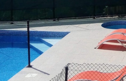 Paredes Apartment | Fontielas Houses |Floor1 in House with shared Swimming Pool
