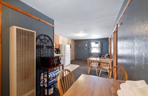 South Fork Cabin | Foothills Lodge 1 - South Fork