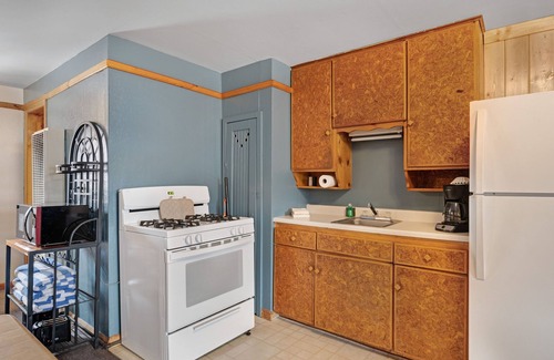 South Fork Cabin | Foothills Lodge 4 - South Fork