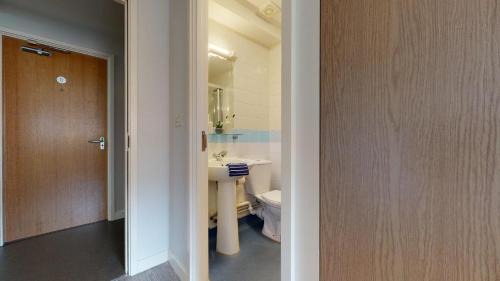 Preston Apartment | For Students Only iQ Kopa Preston