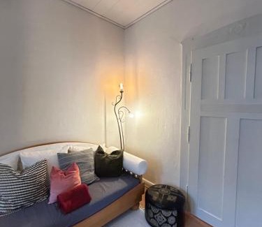 Idar-Oberstein Apartment | Forest Charm and Gems