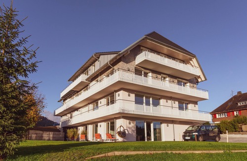 Hinterzarten Apartment | Forest - Forest Radio Lodge