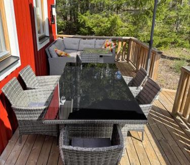 Savsjostrom House | Forest nest