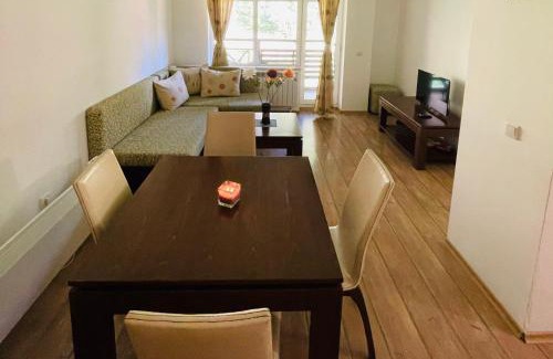 Pamporovo Apartment | Forest Retreat, Stream Resort, Pamporovo