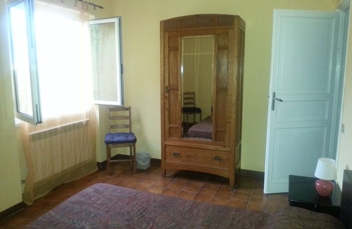 Gavi Bed & Breakfast | Forest View B&B