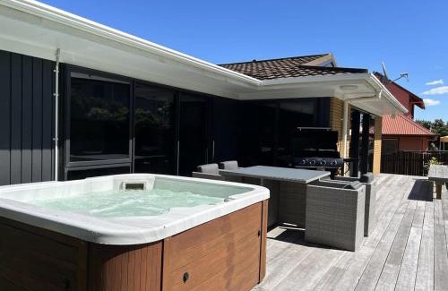 Lynmore House | Forest Views