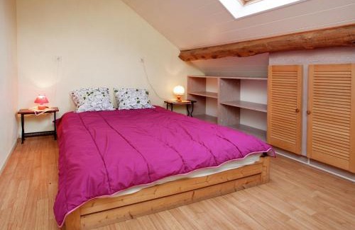 Awenne House | Forestside Escape for 15 Guests, cleaning included