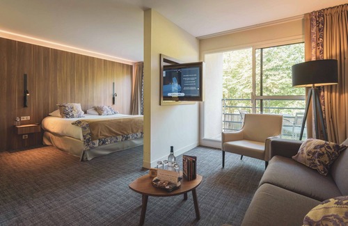 Forges-les-Eaux Hotel | Forges Hotel
