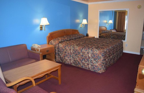 North Newport News Hotel | Fort Eustis Inn