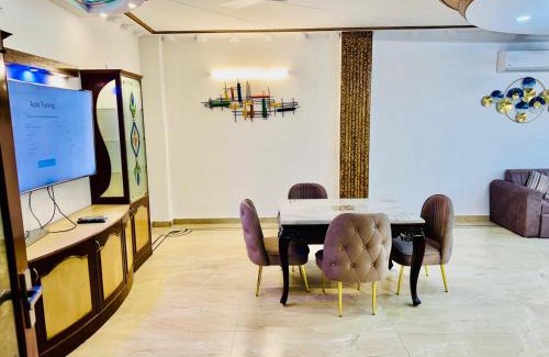 Saket Apartment | Fortune Home Service Apartment 1BHK, E-30 Saket