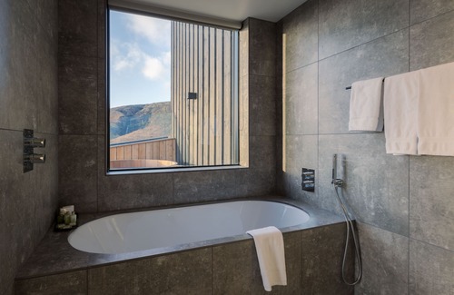 Fagurholsmyri Hotel | Fosshotel Glacier Lagoon