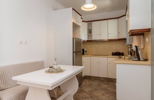 Agios Ioannis Apartment | Fouli's House at Porto Vlastos