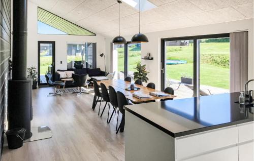 Kelstrup House | Four-Bedroom Holiday Home In Haderslev