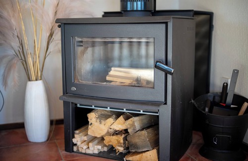 Te Anau House | Four Peaks on Matai - Te Anau Holiday Home