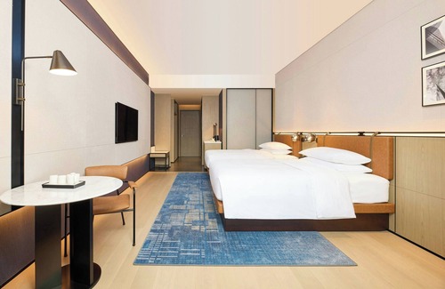 Liangqing District Hotel | Four Points By Sheraton Nanning, Wuxiang