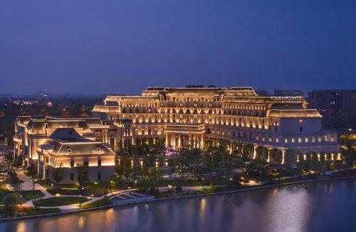 Jinshan Hotel | Four Points by Sheraton Shanghai Fengjing