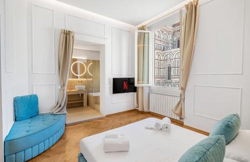 Duomo Apartment | Four Seasons Duomo's Love Nest