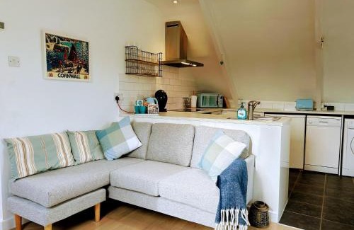 Fowey Apartment | Fowey River Views