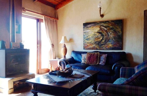 Dullstroom Cottage | Fox and Squirrel