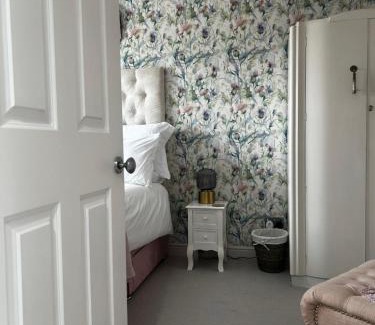 Thorner House | Fox Cottage Thorner