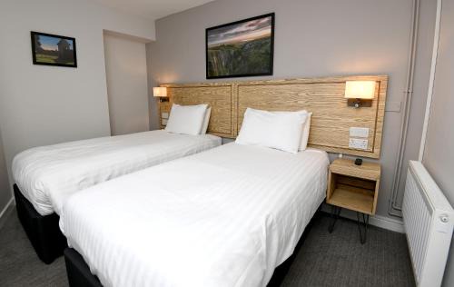 Barrow Gurney Hotel | Fox & Goose, Barrow Gurney by Marston's Inns