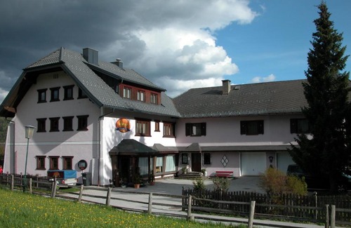 Mauterndorf Bed & Breakfast | Frühstückspension Laßhofer
