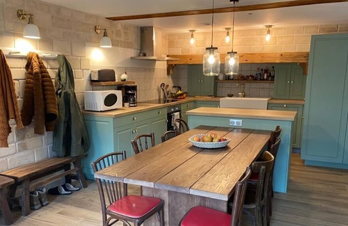 Ardeche House | Chateau / Country House